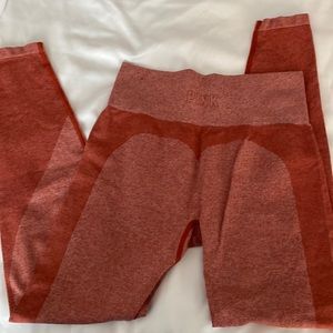 Pink Victoria Secret seamless leggings size small